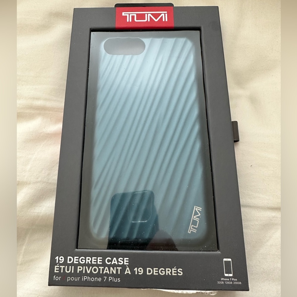 TUMI Blue iPhone 7 Plus 19 Degree Case